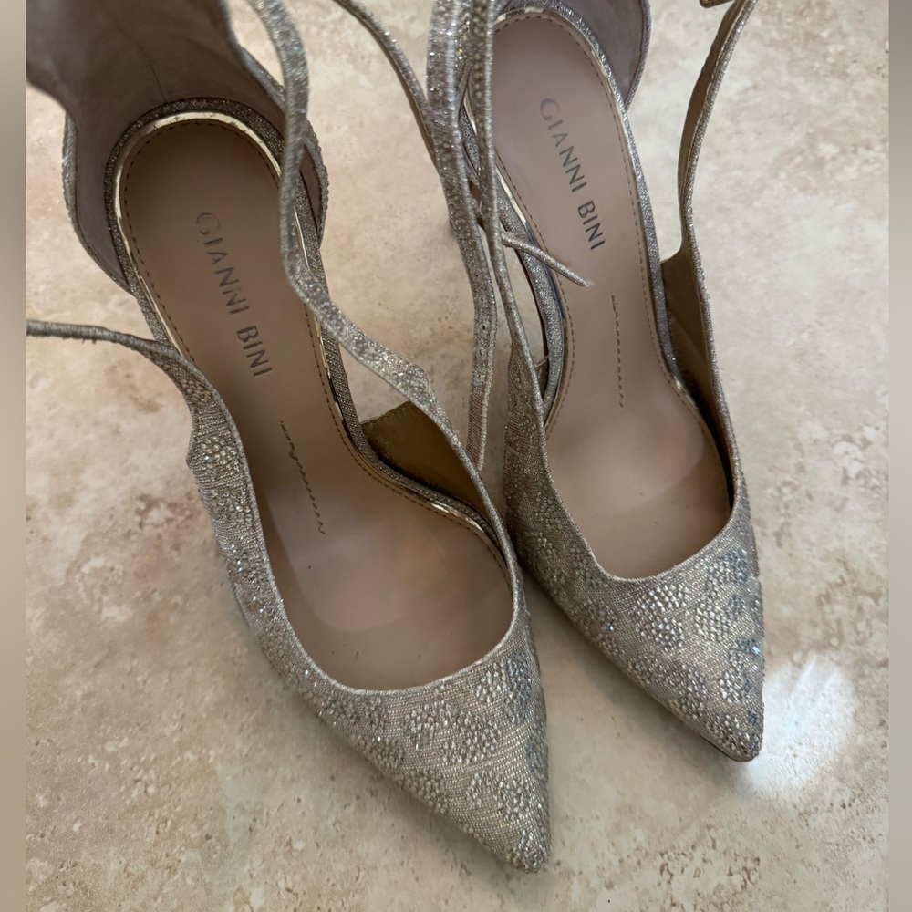 Gianni Bini gold heels